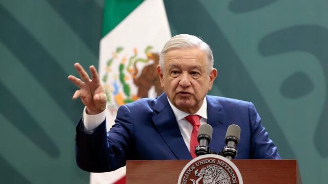Andrés Manuel López Obrador durante la conferencia matutina desde el estado de Puebla