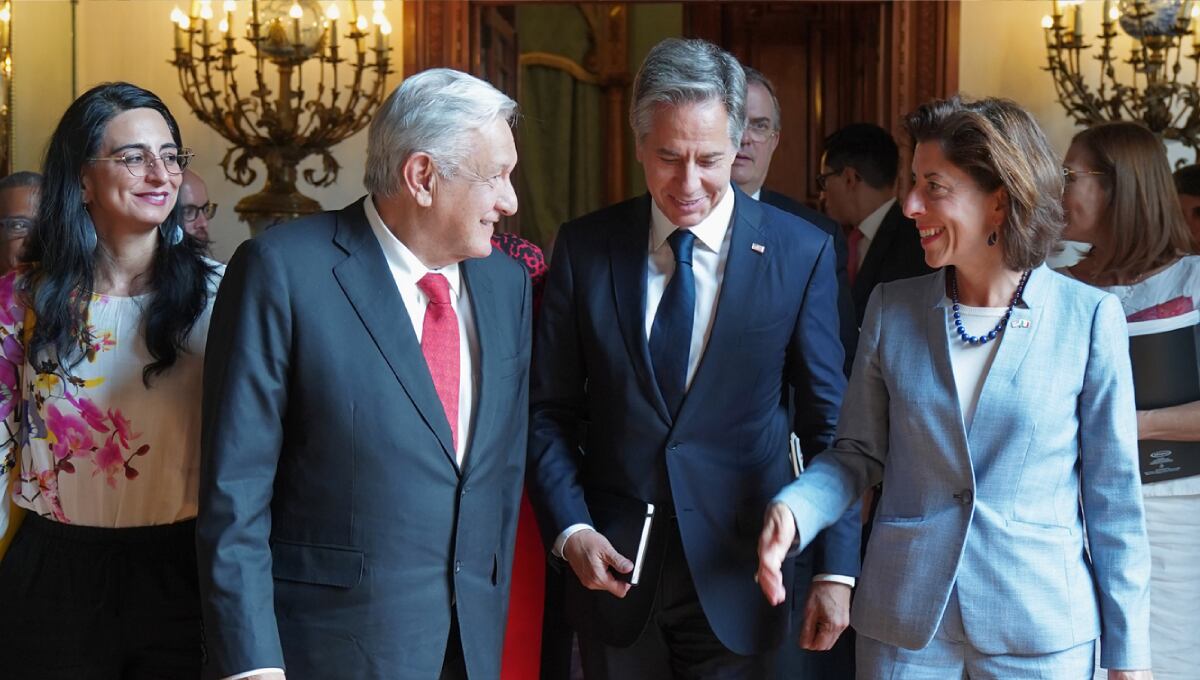 AMLO se reúne con Antony Blinken y Gina Raimondo