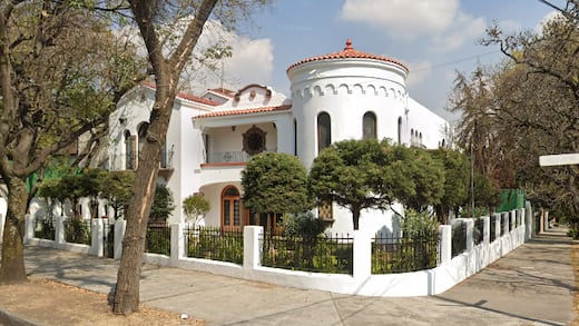 Venden casa de Presidencia en Lomas de Chapultepec; para devolver al pueblo lo robado piden 14.3 mdp