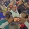 Muere un viejo aficionado de los New England Patriots tras recibir un golpe en la cabeza; tenía abono de 30 años