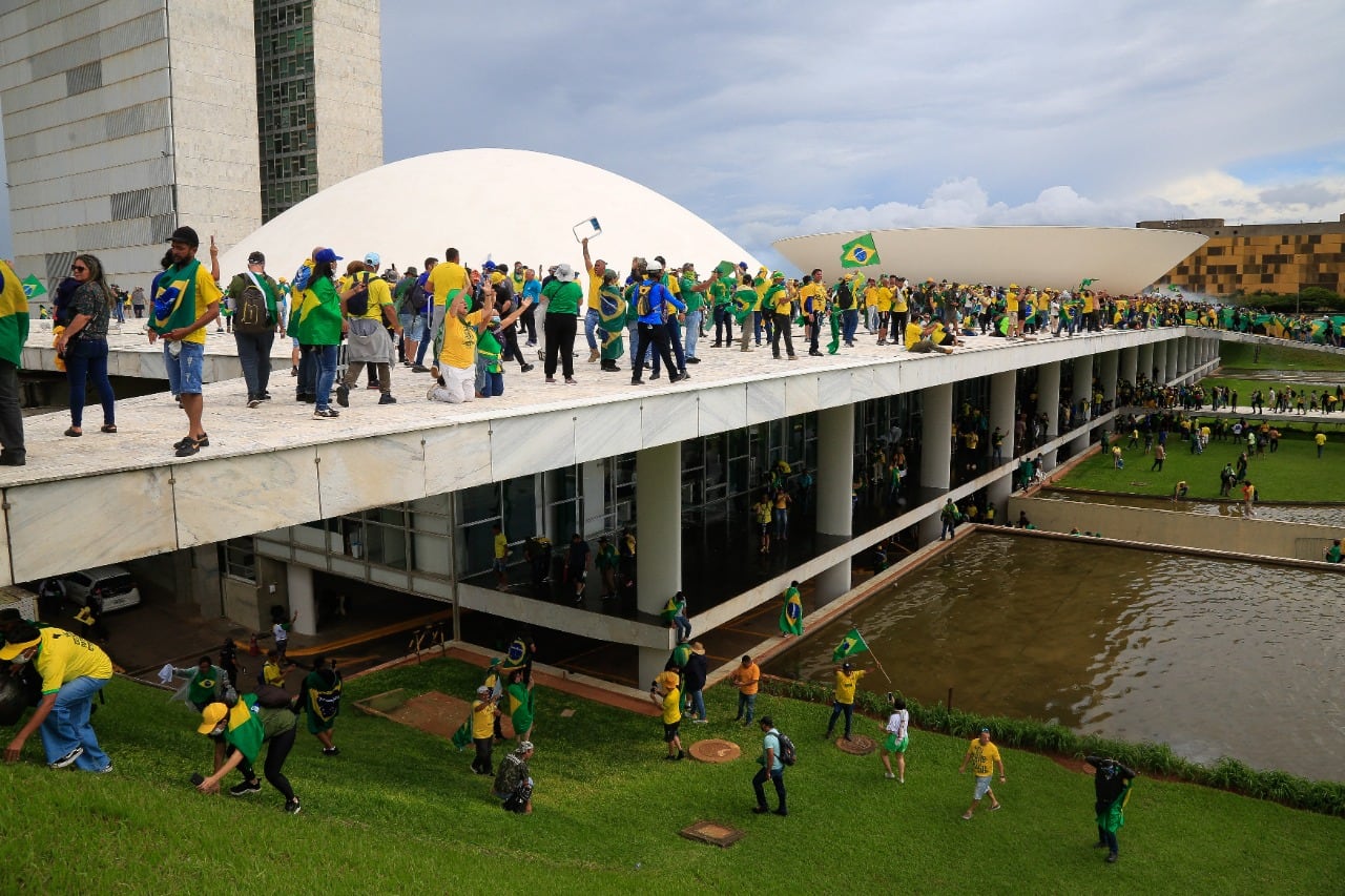 Simpatizantes de Jair Bolsonaro exigen derrocar a Lula Da Silva