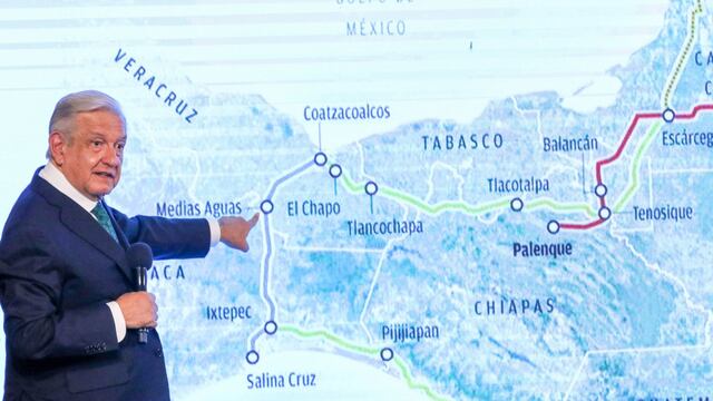 AMLO acusa que Grupo México de exigir pago millonario por concesión de vías