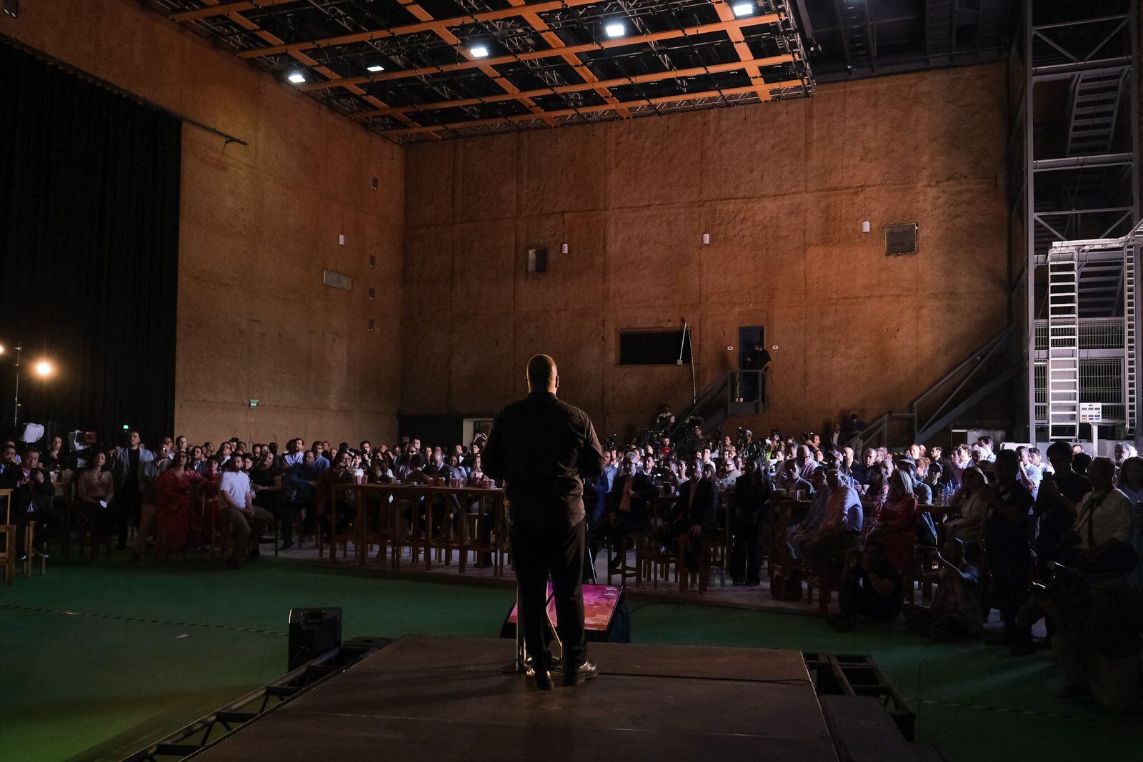 Enrique Alfaro anuncia más inversión para Filma Jalisco