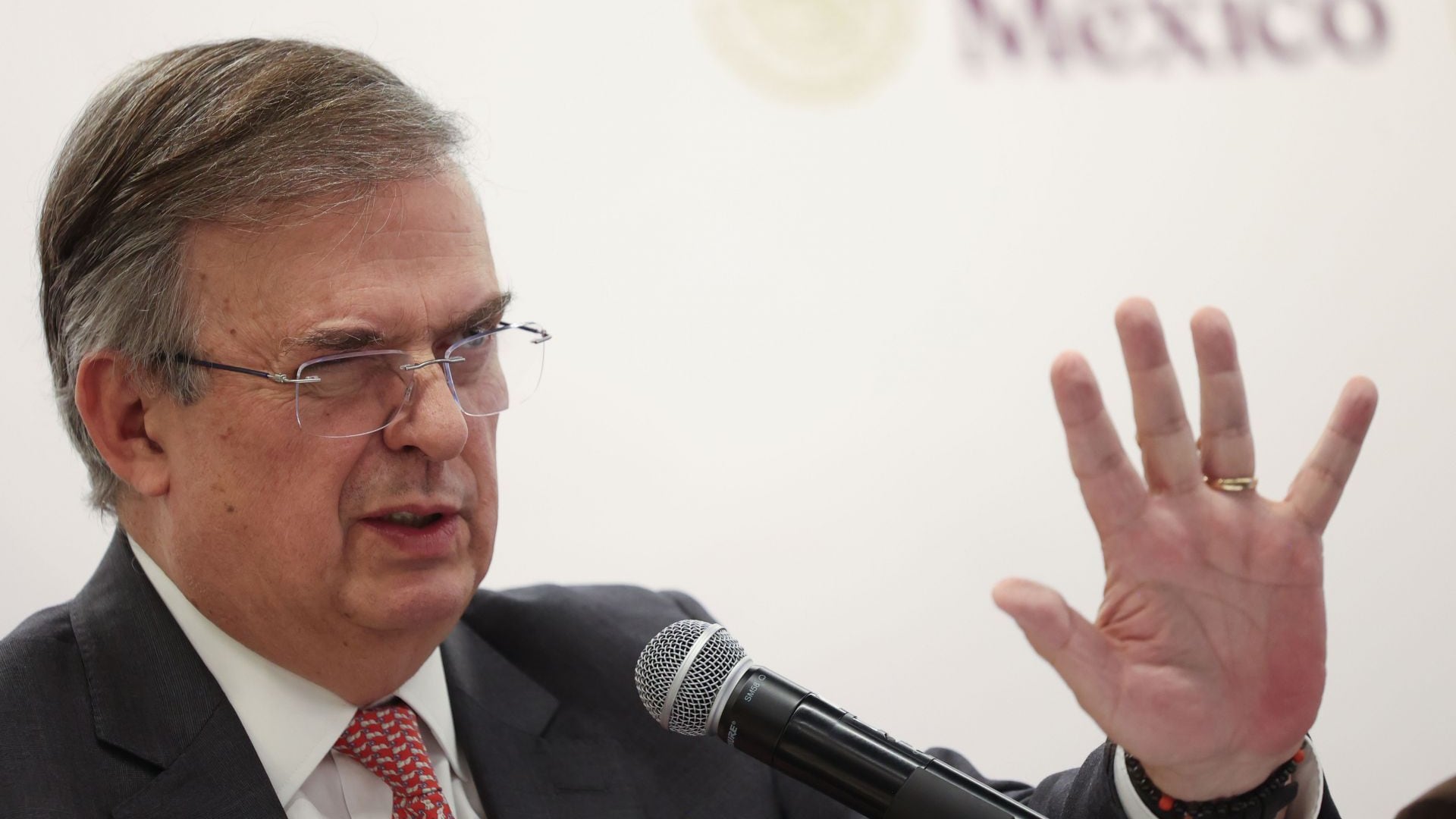 Ebrard: abuso, ruptura y 2030