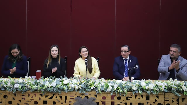 Tere Jiménez asistió al Foro de Derechos Humanos y de Autor