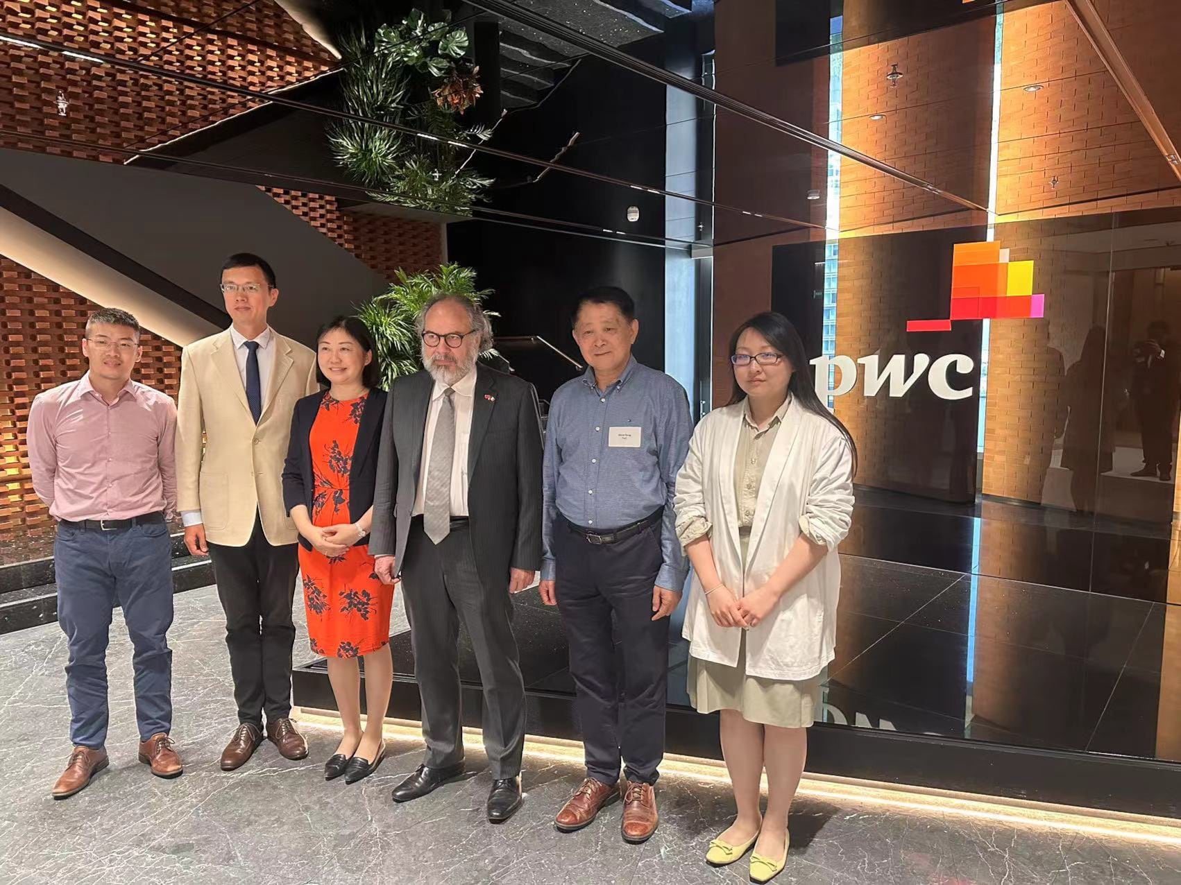 Leopoldo Michel Díaz