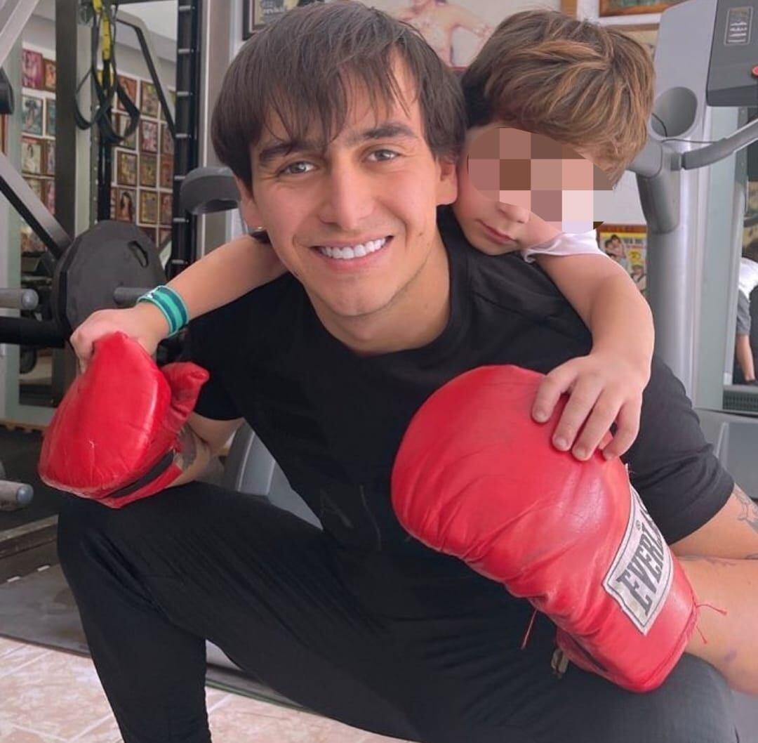 Julián Figueroa y su hijo