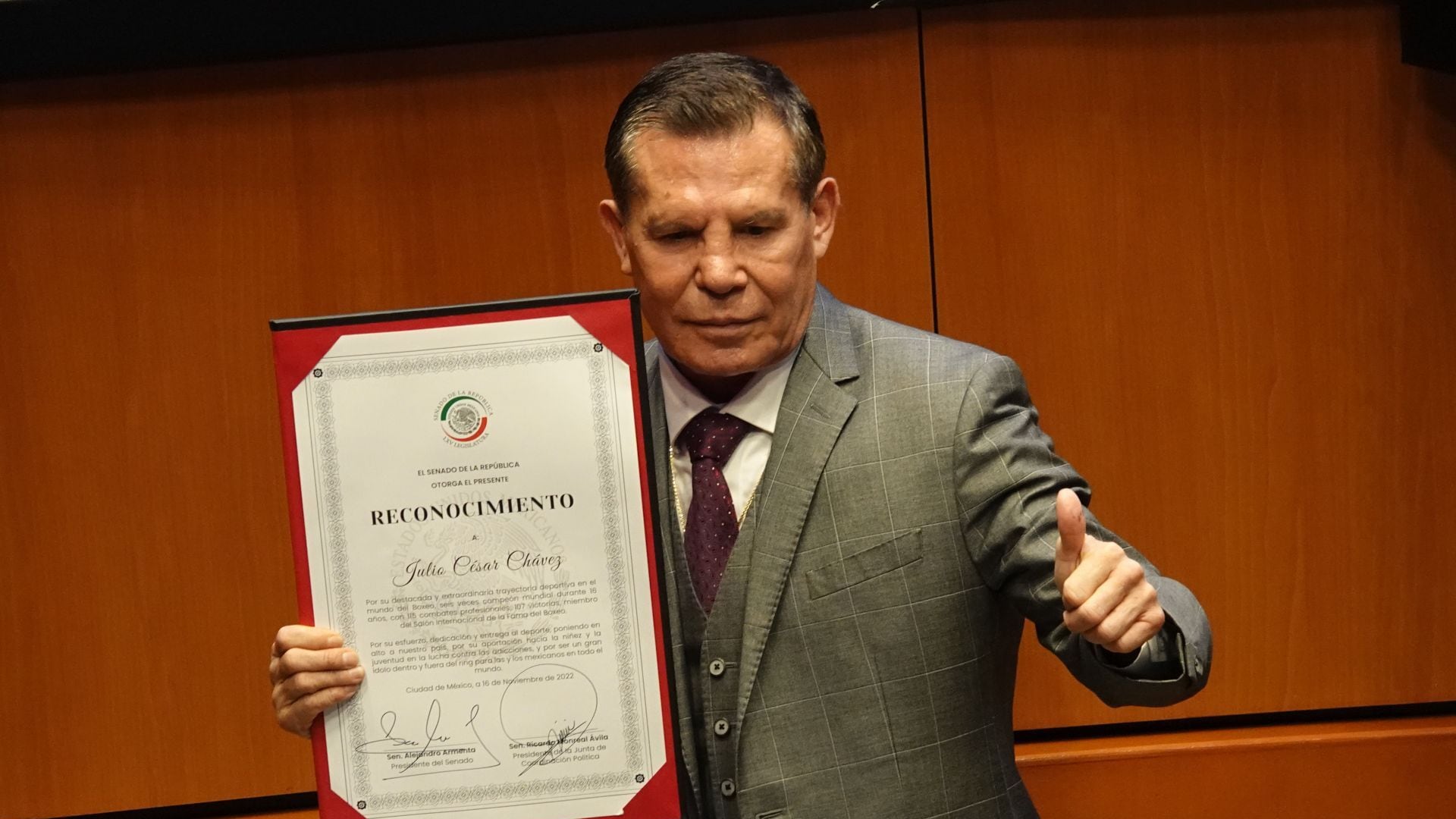 ¿Quién es Julio César Chávez González? Boxeador profesional mexicano, padre de Julio César Chávez Jr y más