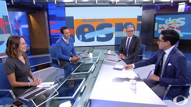 Roberto Velasco. Llega con todo y cacahuates.