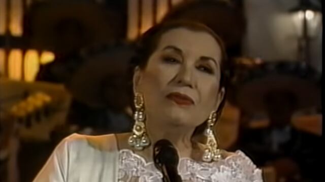 Lola Beltrán, cantante.