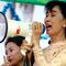 Aung San Suu Kyi, Premio Nobel de la Paz, es condenada a prisión en Birmania