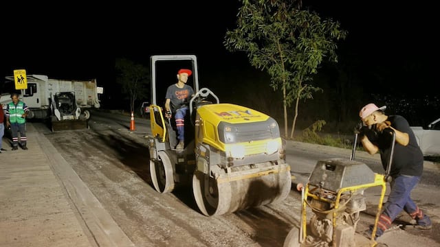 cuadrillas de Servicios Públicos realizan labores de bacheo