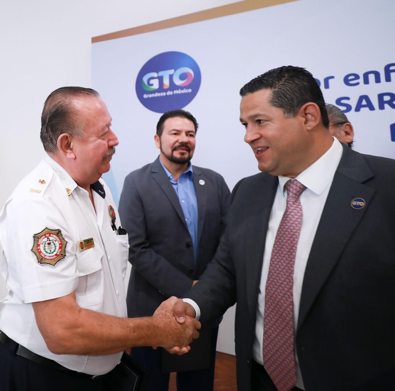 Gobernador de Guanajuato reconoce a quienes salvaron vidas durante la pandemia de Covid-19