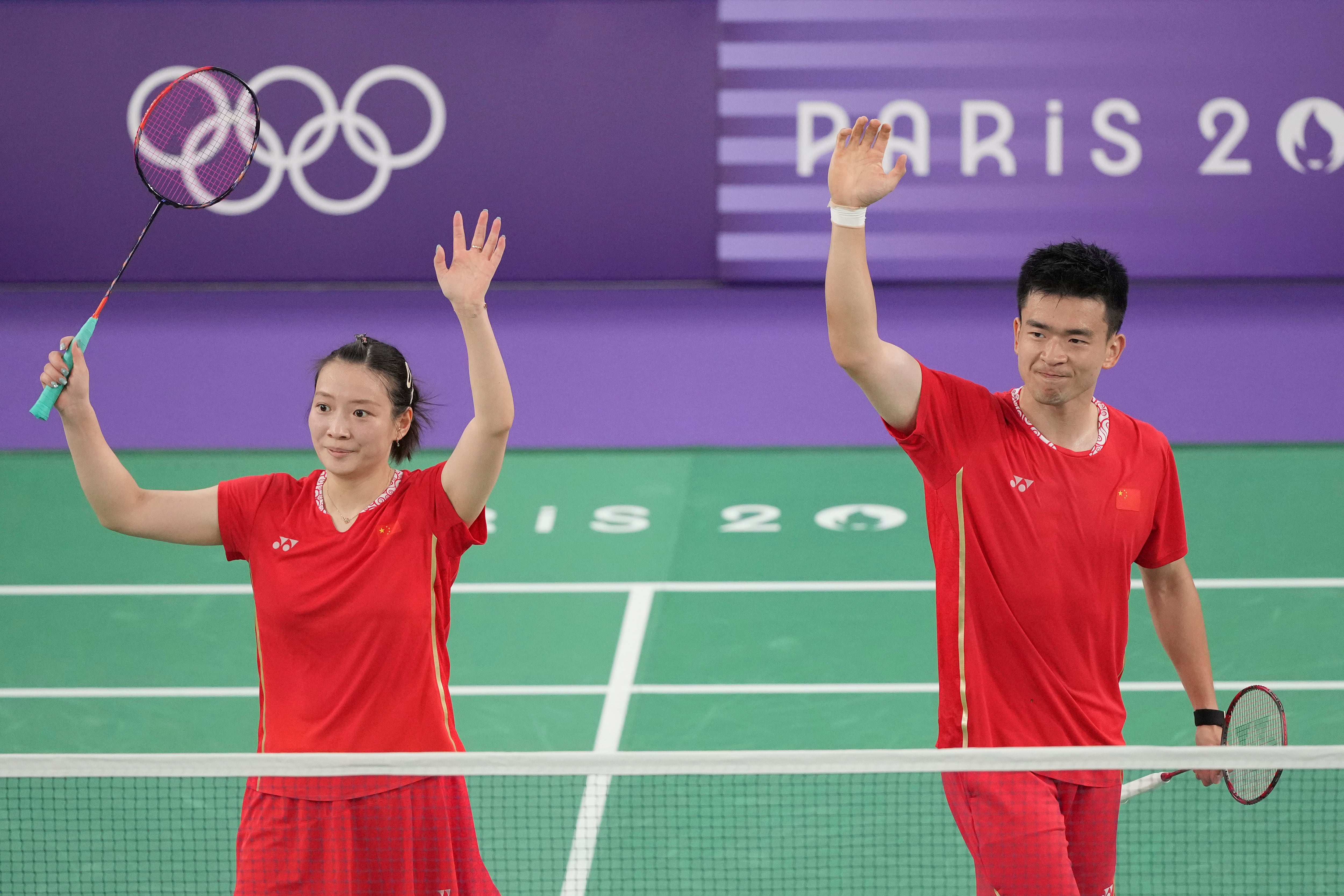 Huang Yaqiong y Zheng Siwei en París 2024.