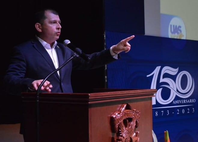 Robespierre Lizárraga