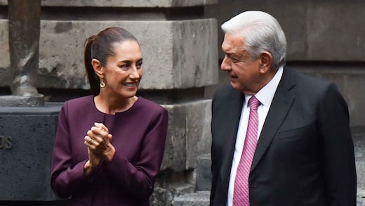 Liderazgo “natural” y social en la educación y la política