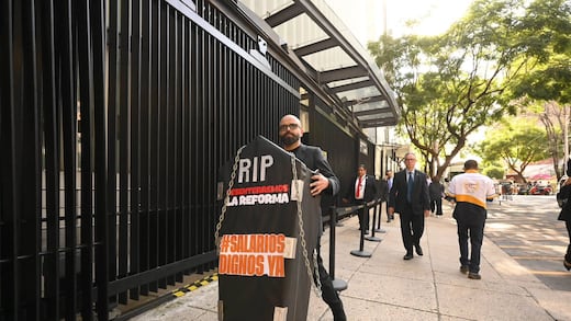 Pablo Vázquez Ahued exige “desenterrar” reforma de aumento de salarios