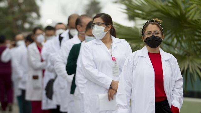 Médicos de hospitales