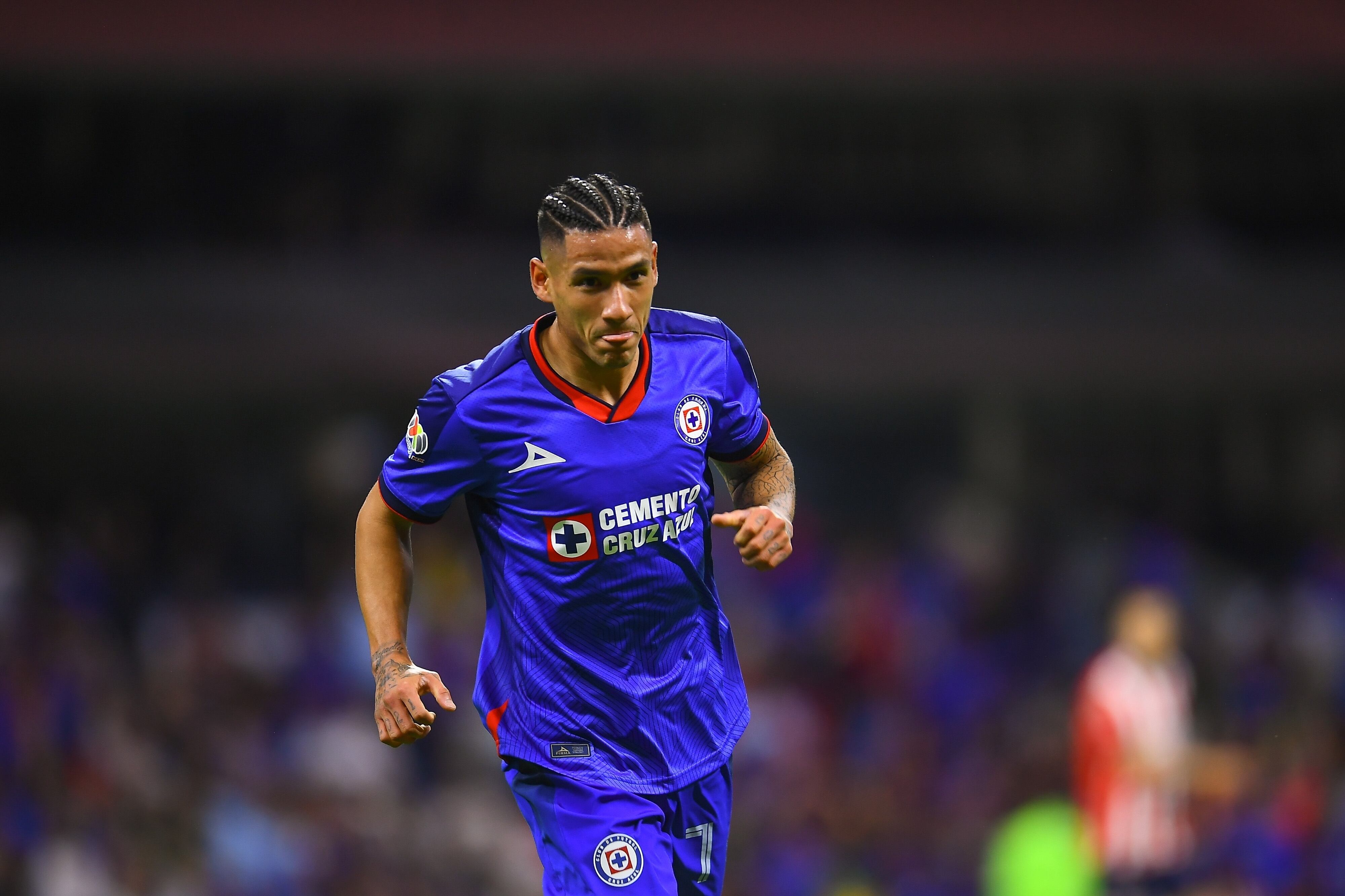 Uriel Antuna con Cruz Azul