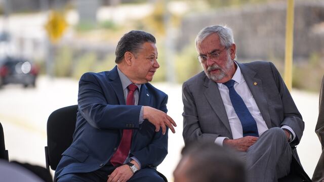 Julio Menchaca / Enrique Graue