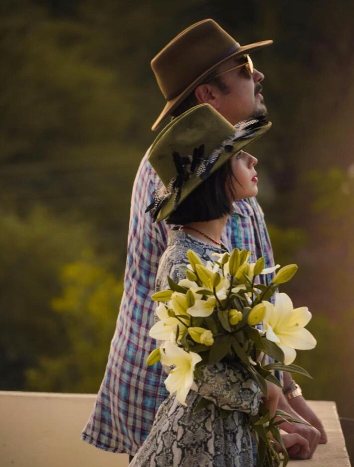 Ángela Aguilar celebra el cumpleaños de Pepe Aguilar con tiernas fotos