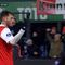Santiago Giménez y otra brillante actuación con el Feyenoord: Gol en tiempos extras y anotó en la tanda de penaltis