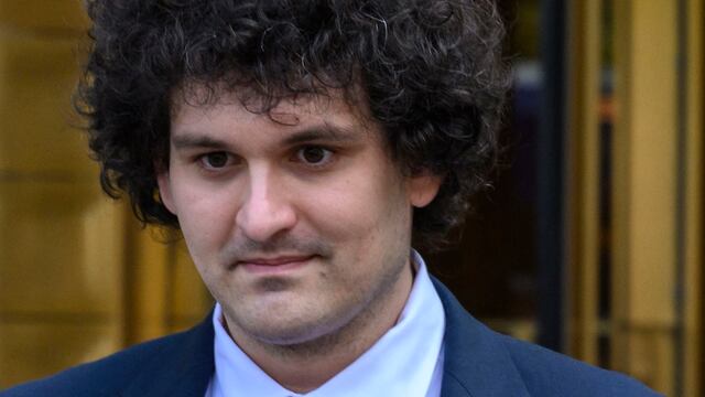 Sam Bankman-Fried es sentenciado a 25 años de cárcel