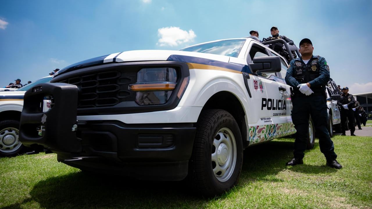 Las nuevas patrullas que circularán en CDMX no le piden nada a las Cybertruck de Jalisco