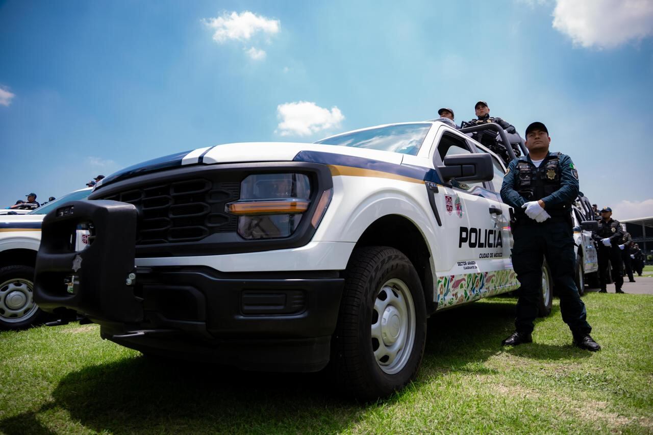 Nuevas patrullas de CDMX que no le piden nada a las Cybertruck de Jalisco