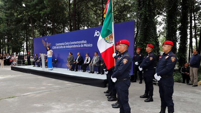 Lía Limón encabeza ceremonia por los 213 años de la Independencia de México