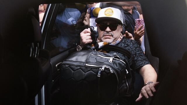 Maradona en su llegada a Sinaloa