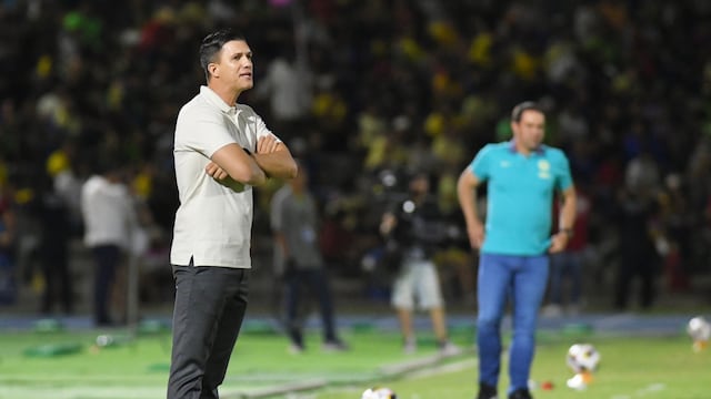 Mauricio Barbieri atacó a su directiva por la falta de refuerzos