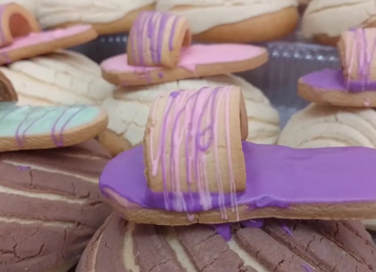 "Con-chanclas", pan de dulce para el Día de las Madres