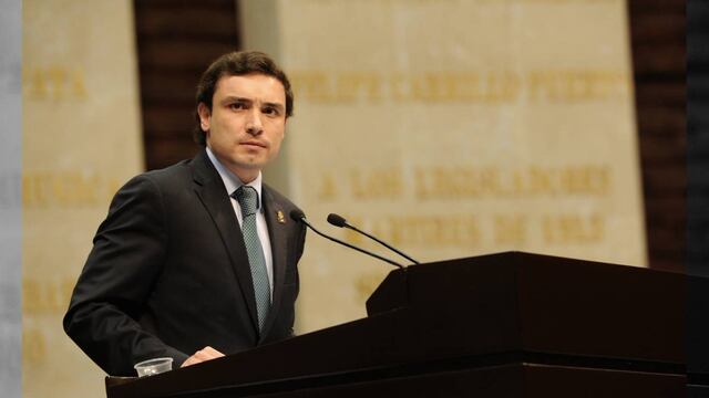 Diputado federal critica a congresos locales por aprobación de leyes 'antibroncos'