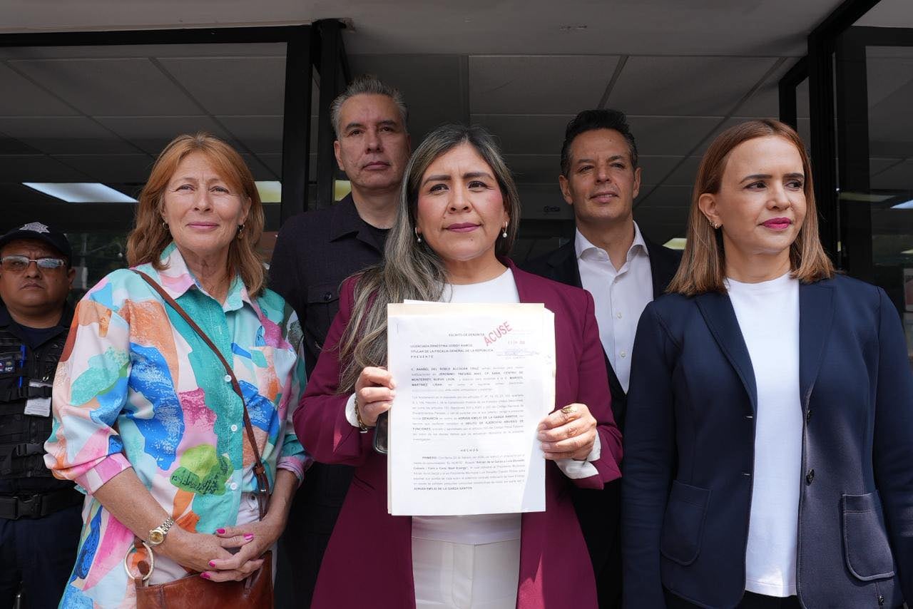 Morena busca que la FGR investigue a Adrián de la Garza por Next Energy