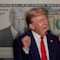 Trump ya imagina billetes de 100 dólares con su cara