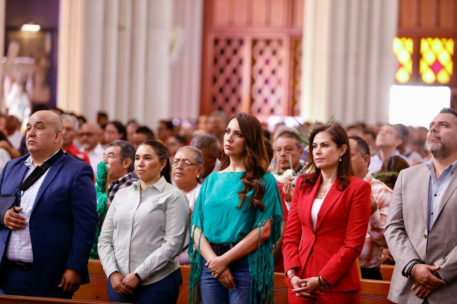 Libia Dennise reconoce a trabajadores de la construcción en Guanajuato.