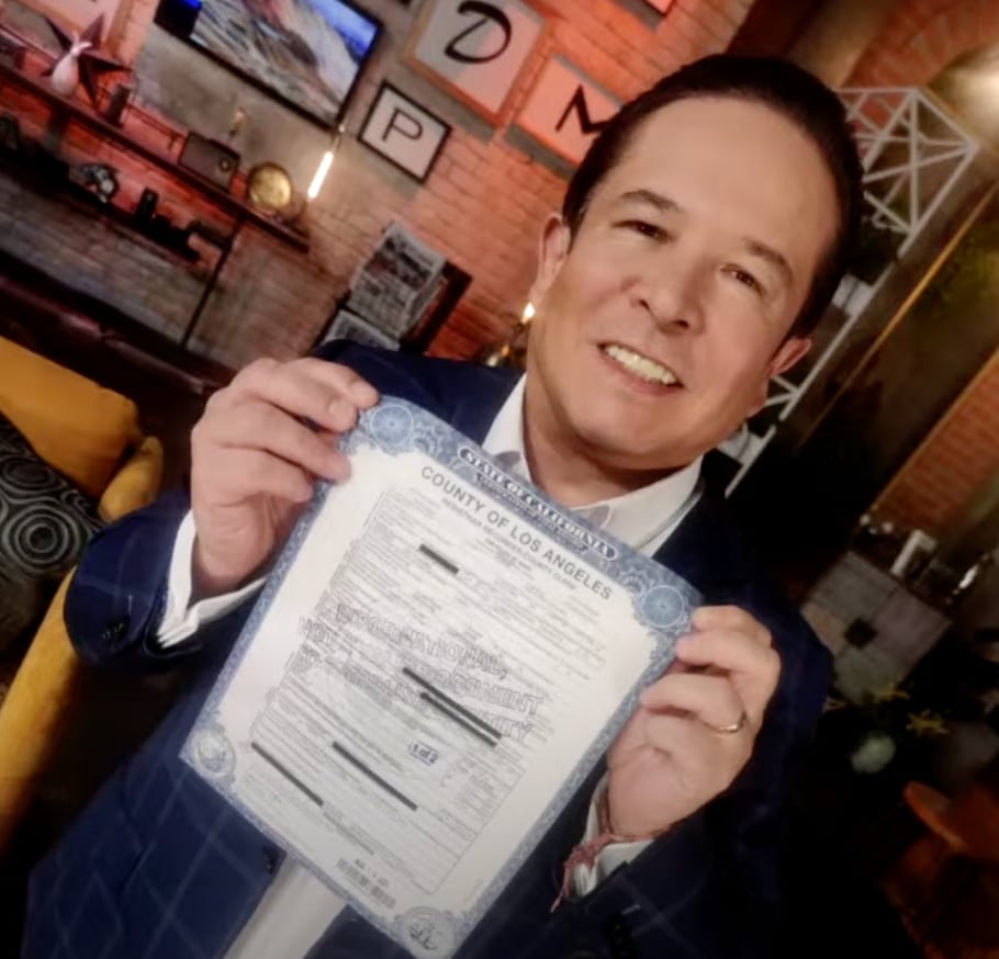 Acta original de defunción de Juan Gabriel