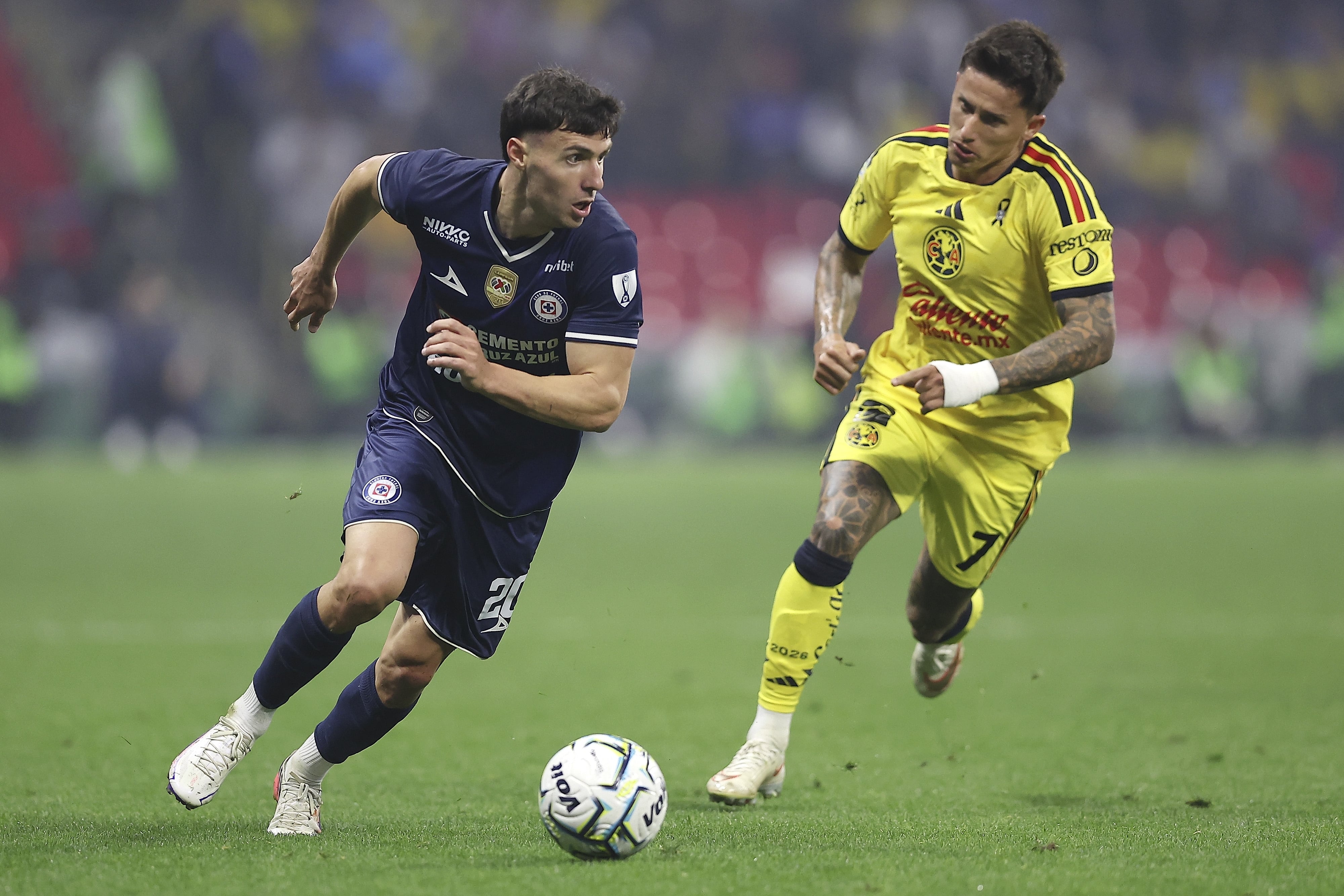 Cruz Azul se impuso al América en la Jornada 8