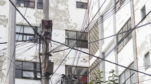 <span>Francisco Salazar Diez de Sollano, presidente de la CRE indicó que la elección se podrá consolidar a partir de 2015, cuando se publiquen los lineamientos de cómo operará el mercado eléctrico.</span>