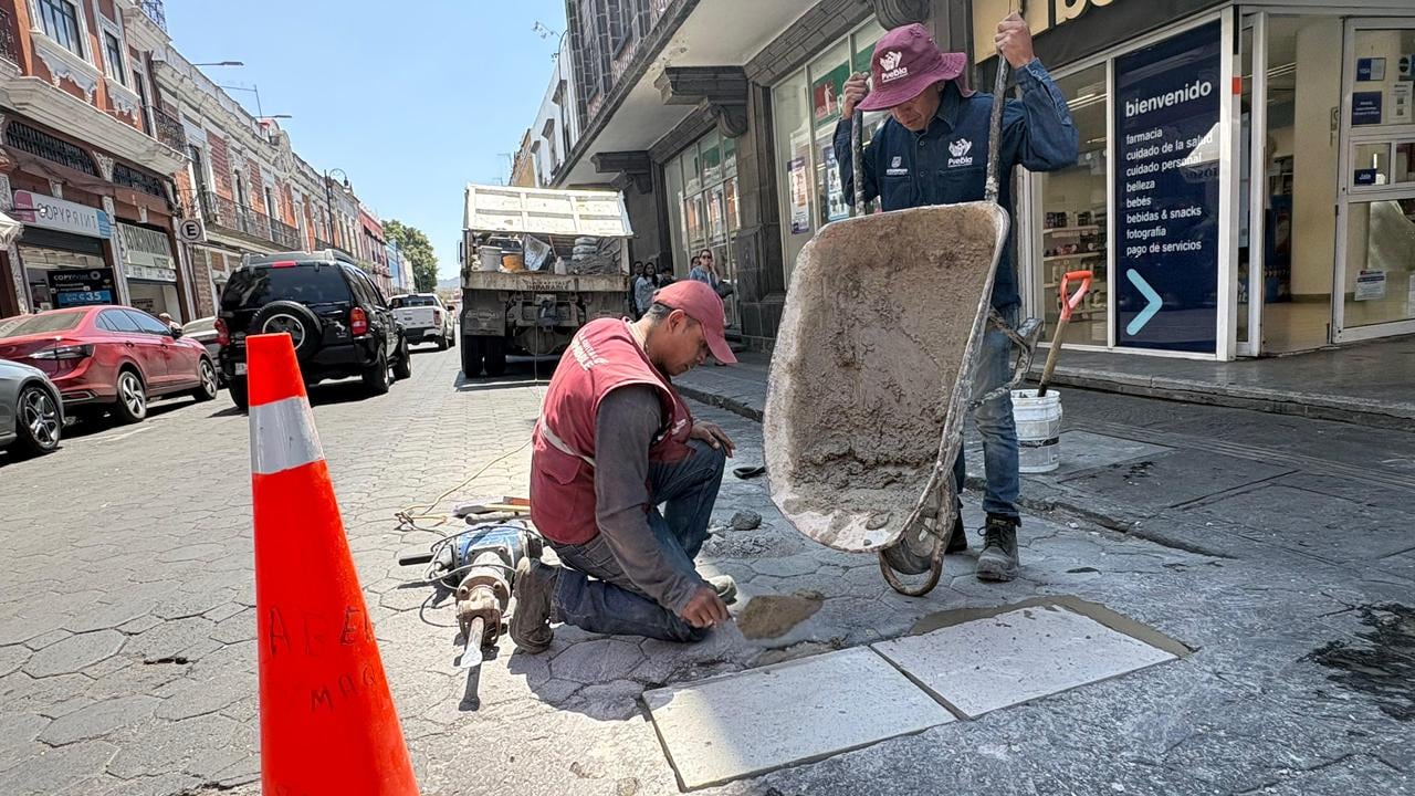 Pepe Chedraui prepara vialidades del Centro de Puebla previo a Viernes Santo.