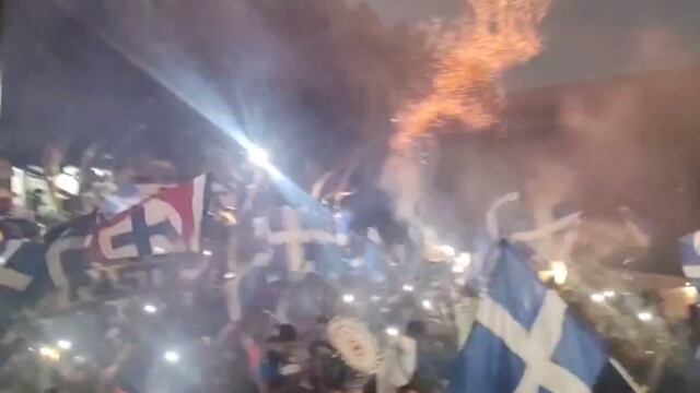 Cruz Azul recibe serenata
