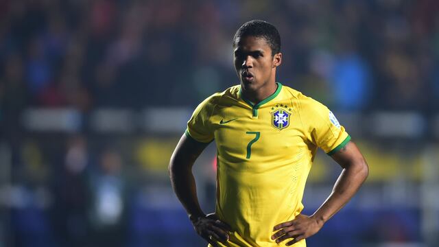 Douglas Costa