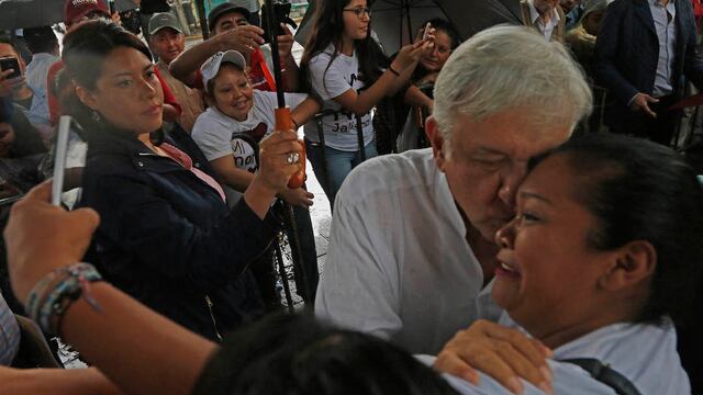 Andrés Manuel López Obrador en mitin en Jalisco