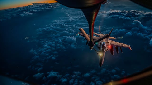 Mueren seis militares de Estados Unidos tras accidente aéreo en Irak