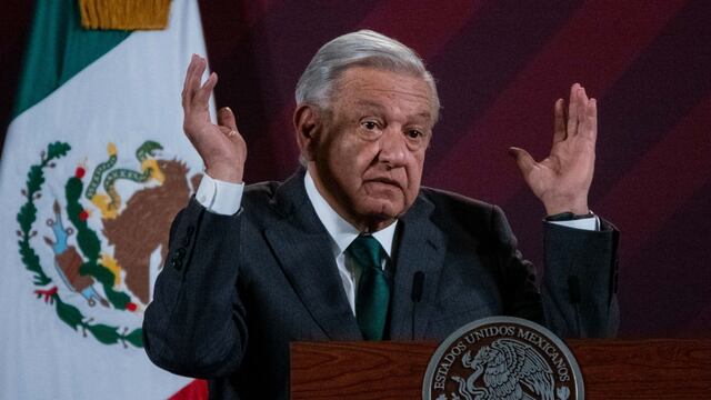 AMLO se burla de trabajadores del Poder Judicial