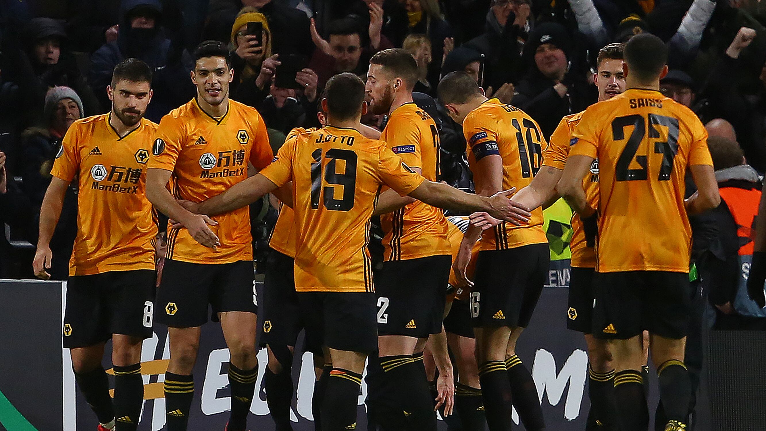 Contemplan regreso de Liga Premier a inicios de junio próximo