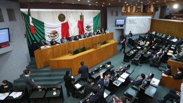 Diputados del Congreso de Nuevo León se darán su “Navidad” de 18 millones de pesos