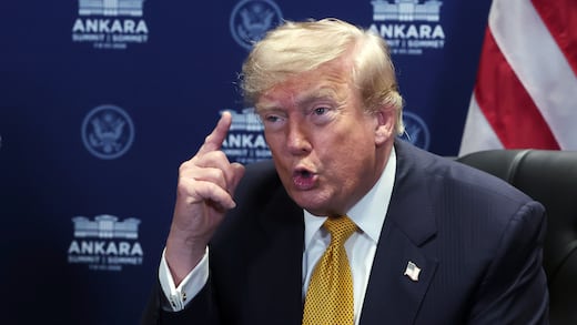 “Son escoria”: Trump rompe el alto al fuego con Irán y lanza nueva advertencia