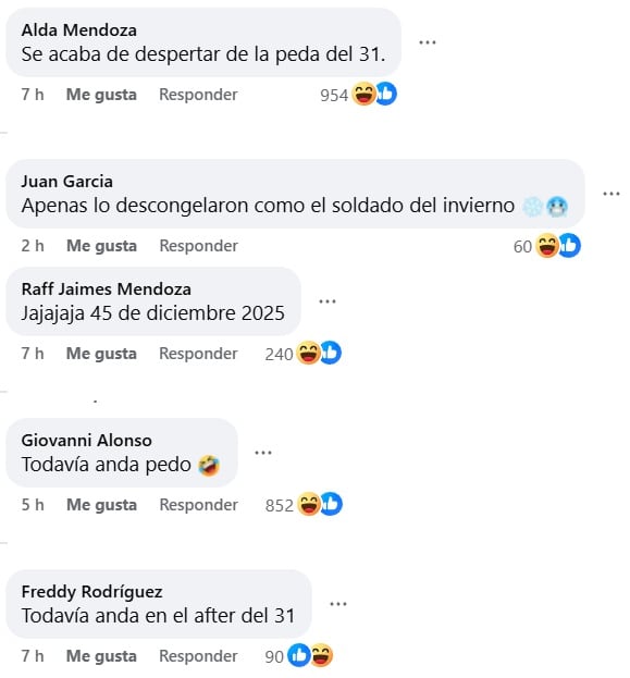 Se burlan de Felipe Calderón por compartir el “último atardecer de 2025” en enero